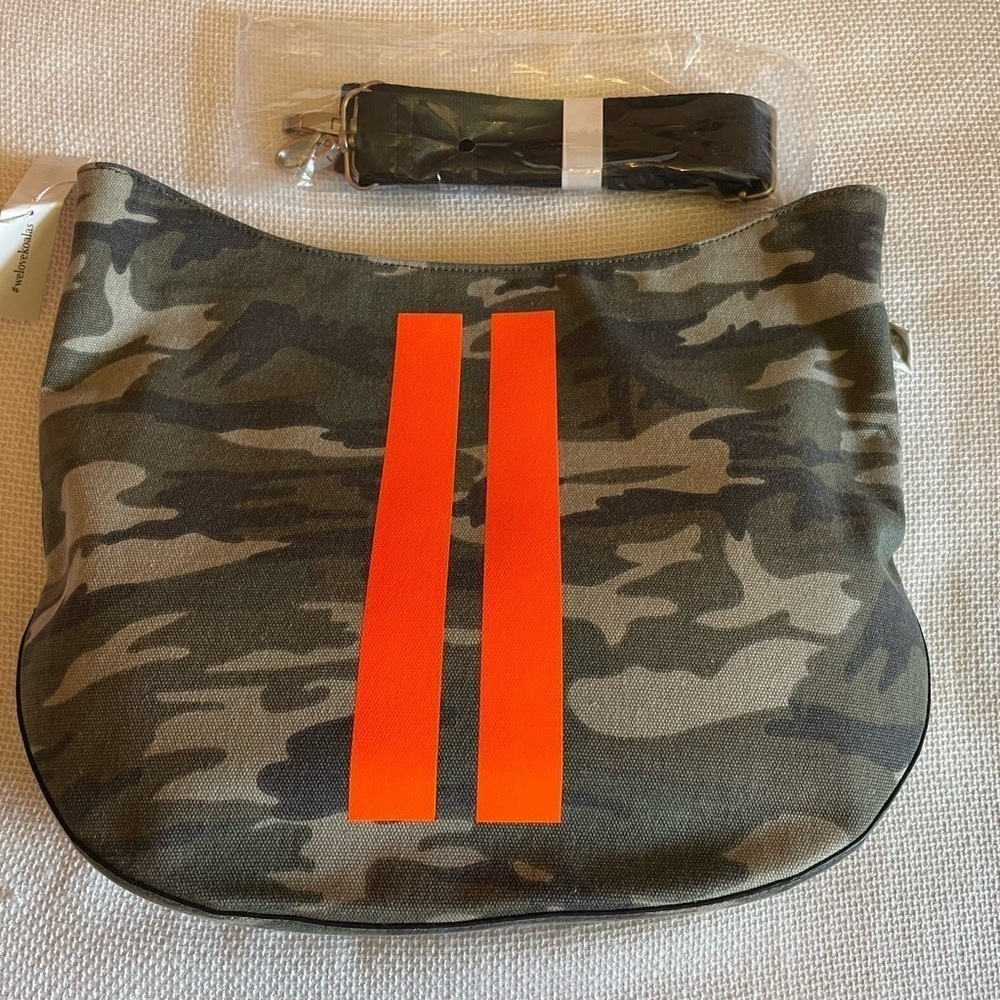 NWT Koala Kanvas crossbody messenger bag